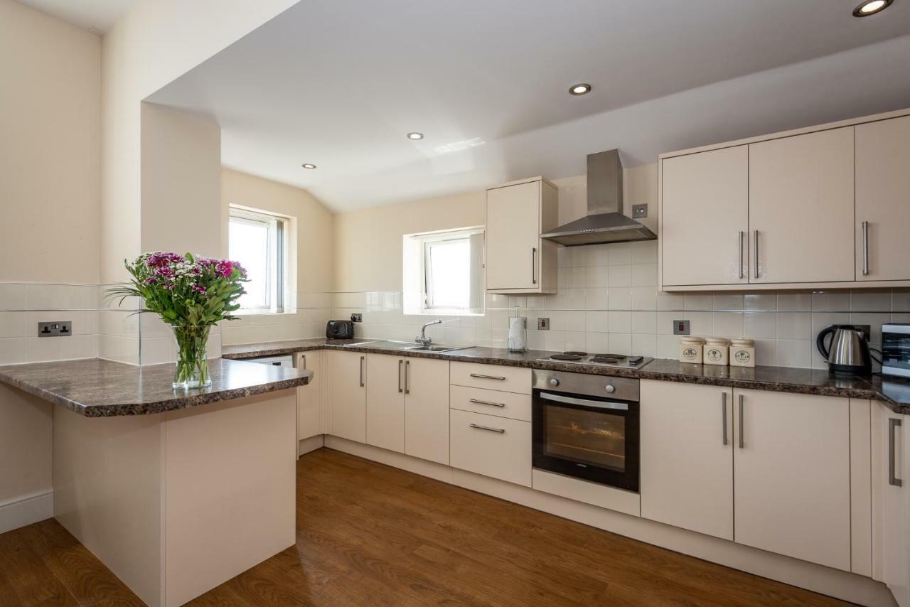 Waterview Deluxe Apartments Barrow-in-Furness Kültér fotó